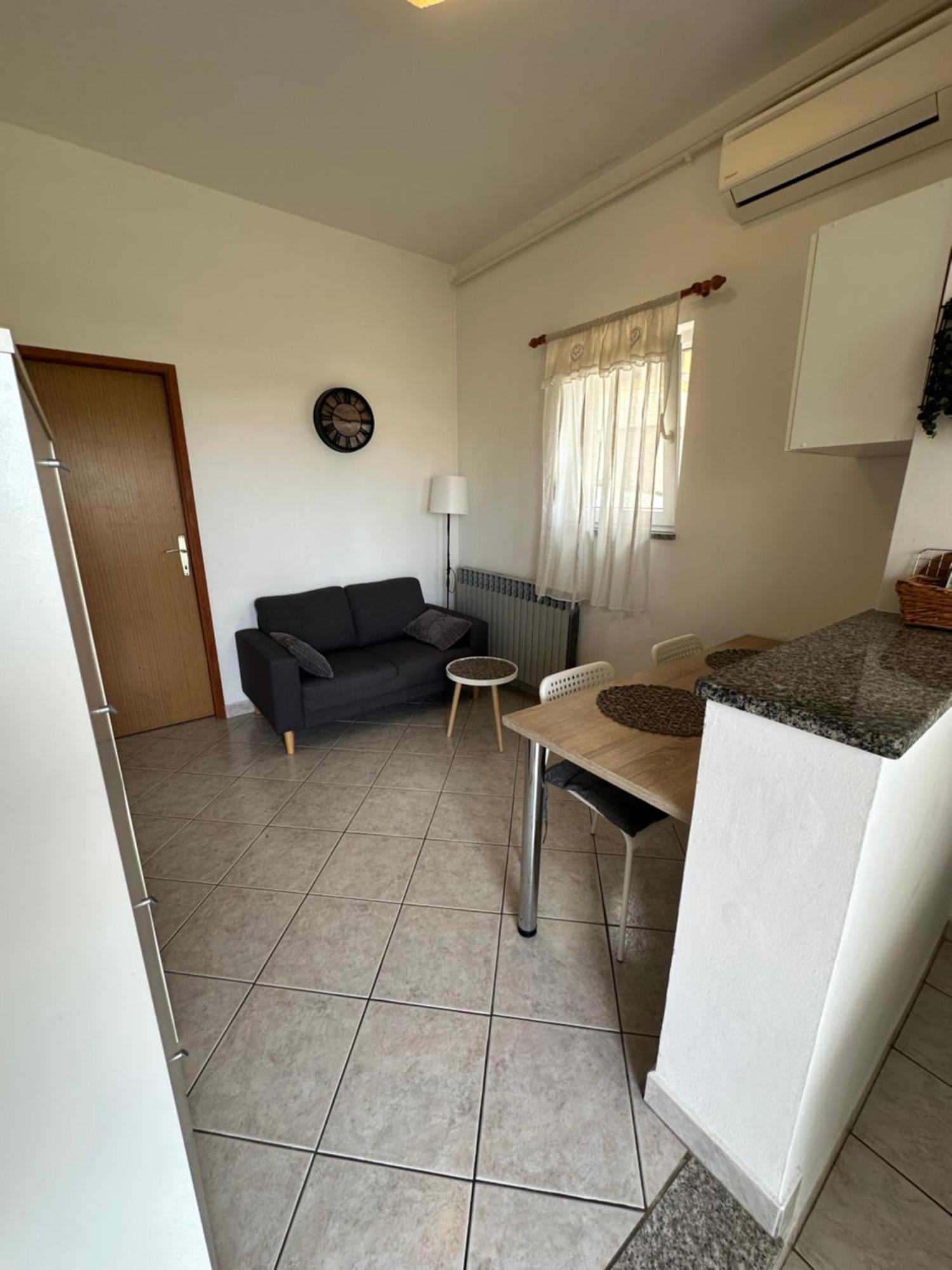 Apartment Piranesi With A Parking Space Пула Екстериор снимка